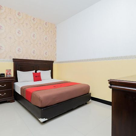 Reddoorz Near Taman Krida Budaya Malang Eksteriør bilde