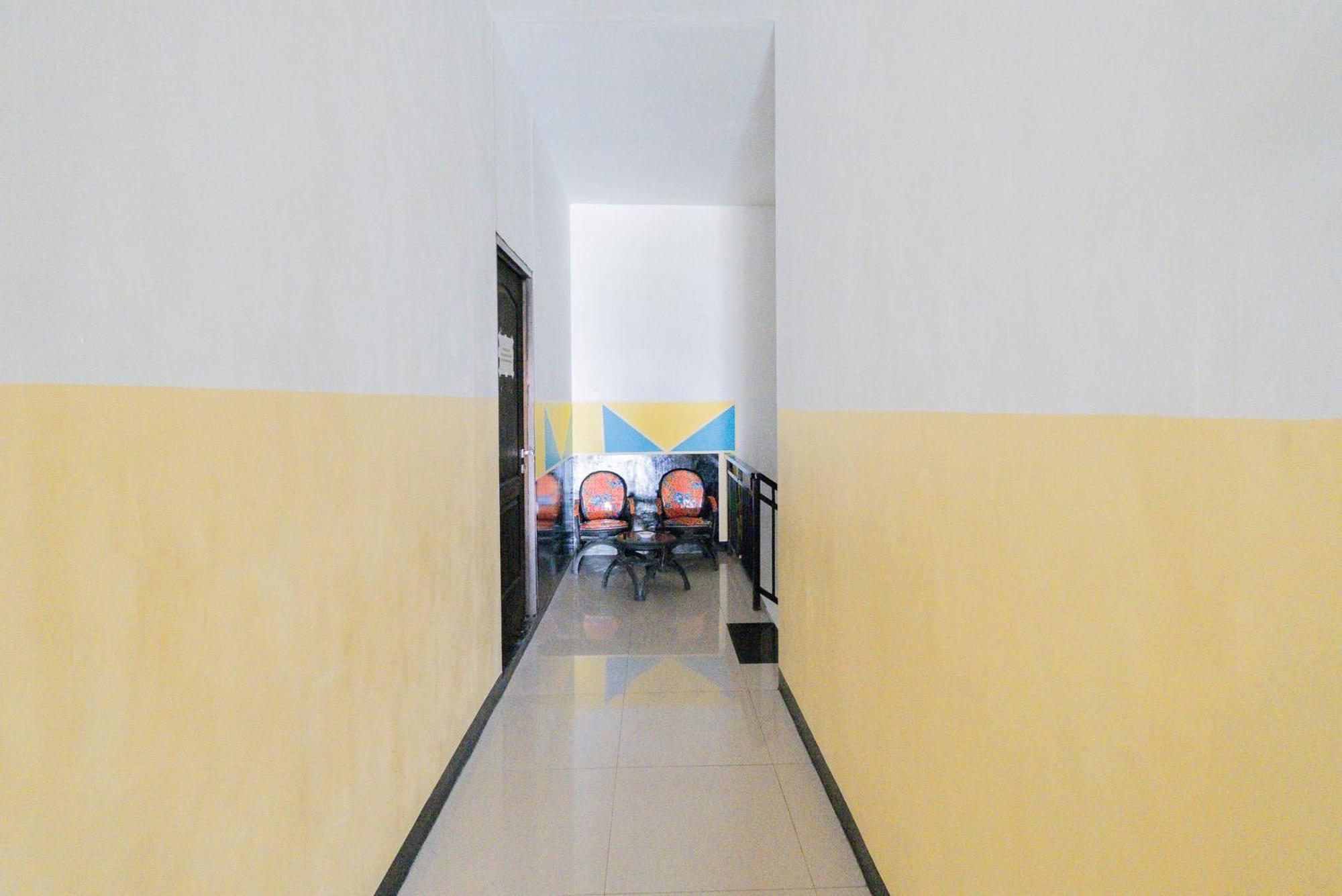 Reddoorz Near Taman Krida Budaya Malang Eksteriør bilde