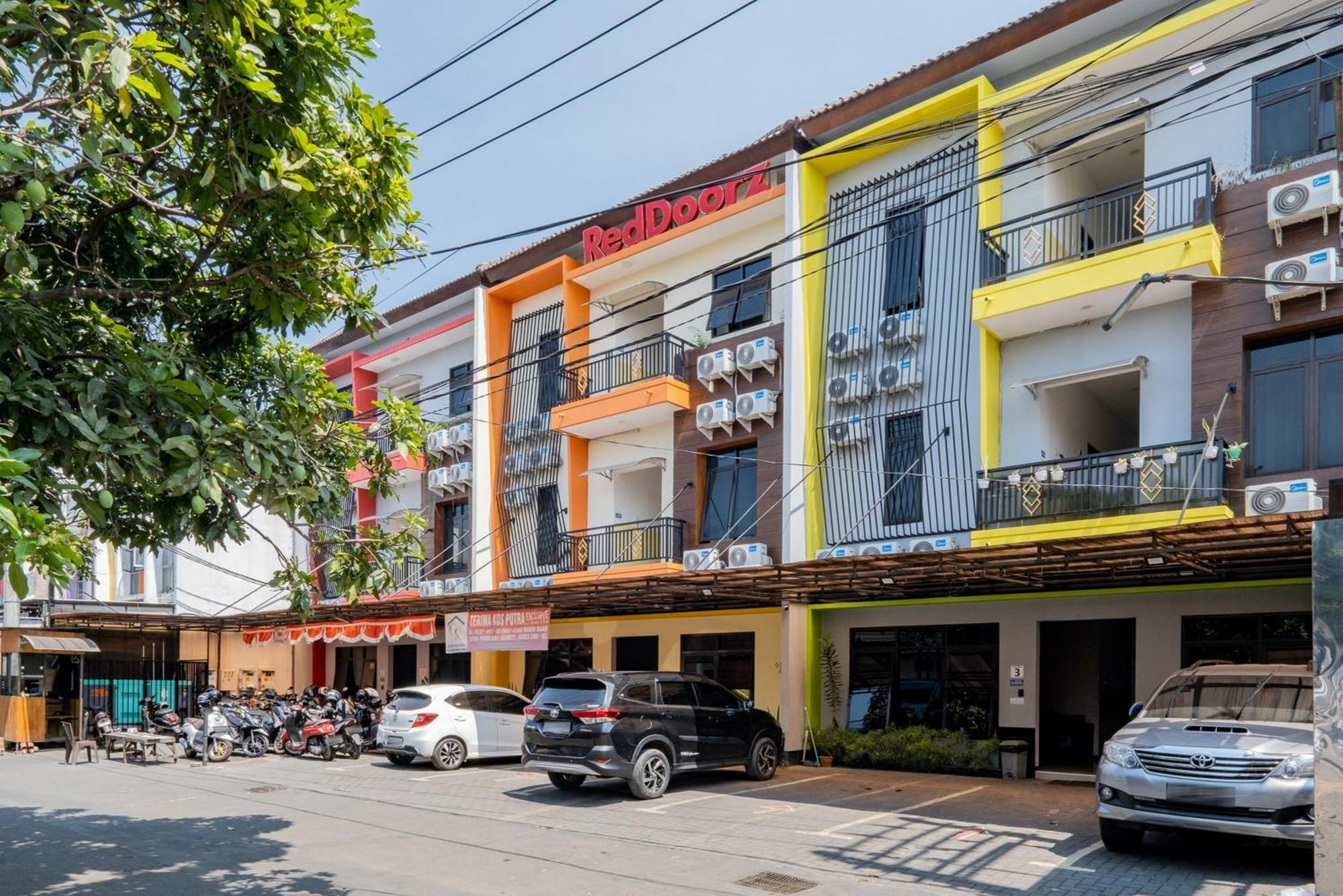 Reddoorz Near Taman Krida Budaya Malang Eksteriør bilde
